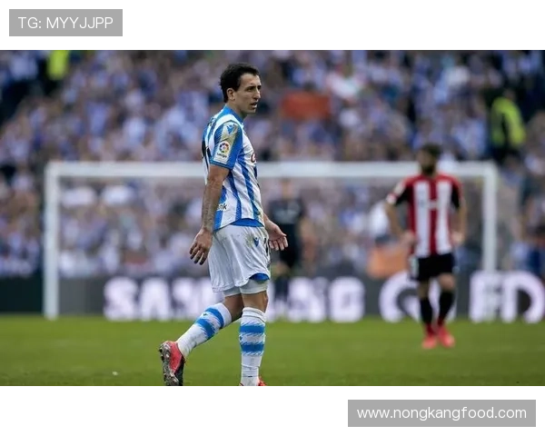 奥亚萨瓦尔队长引领球队冲击西甲荣耀，表现备受期待