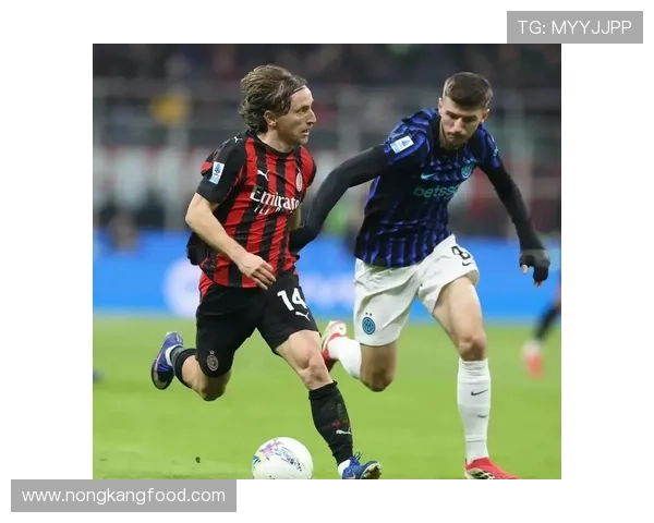 多特蒙德:夏窗迟迟不砸钱,无核心战术依赖欧冠冲击力,是在主动放弃争冠资格吗?